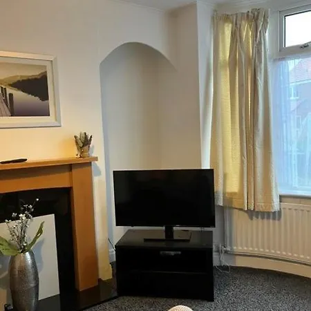 Northern House Apartment *