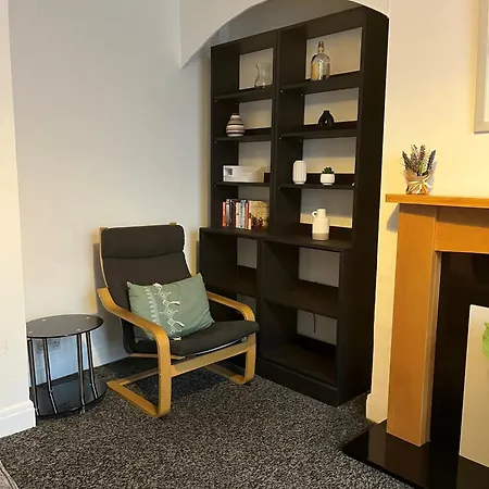 Northern House Apartment *